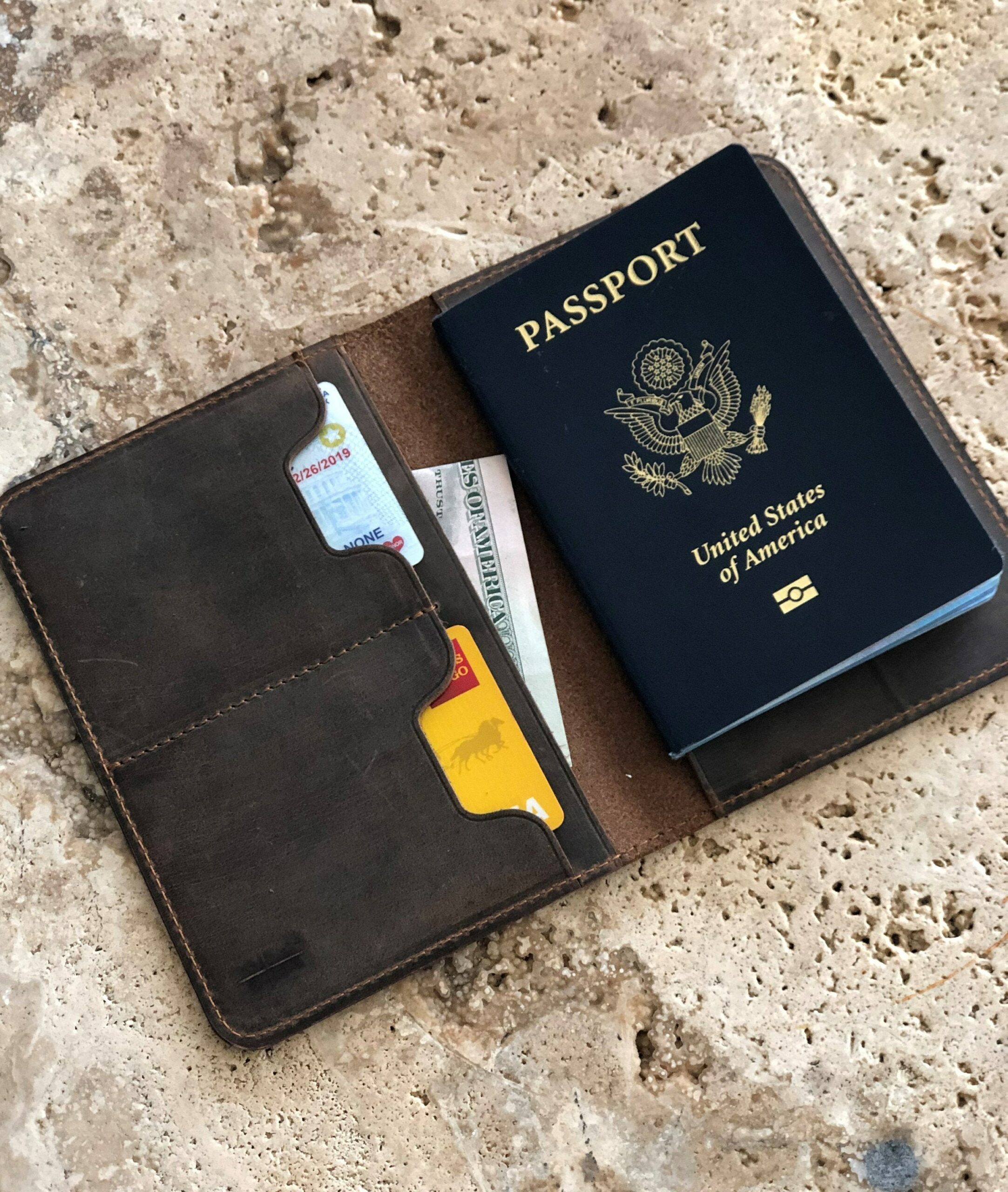 Leather Travel Gift Set, Personalized Passport Holder with Luggage Tag, Custom Luggage Tag, Leather Passport Cover, Wedding Gift for Travelers Leather Travel Gift Set, Personalized Passport Holder with Luggage Tag, Custom Luggage Tag, Leather Passport Cover, Wedding Gift for Travelers